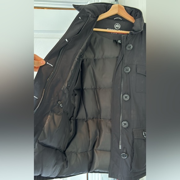 Stormtech Women’s Black Winter Parka (Size Med) - Picture 8 of 8